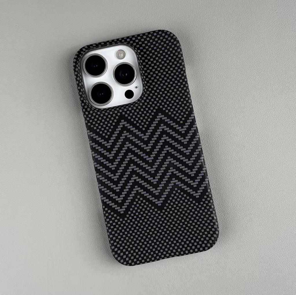 Kevlar Magnetic Case for iPhone 17 Pro Max - Sunset Mountains Design, Thin, Lightweight, Anti-drop
