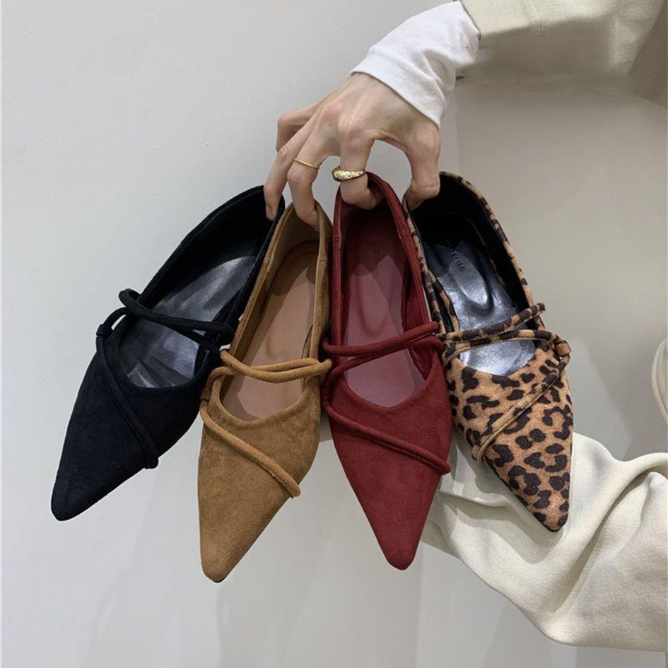 Elegante High-End unregelmäßige dünne Riemchen spitze Wildleder Single Shoes Frühling und Herbst dünne Mary Jane Schuhe