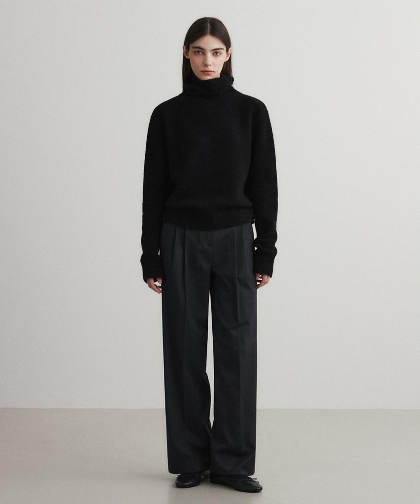 SUARE WOMEN Wool Double-Pleated Semi-Wide Slacks Charcoal