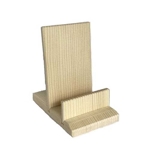 A Compact Amulet Stand for Enshrining Amulets from Shrines and Temples In Your Room.