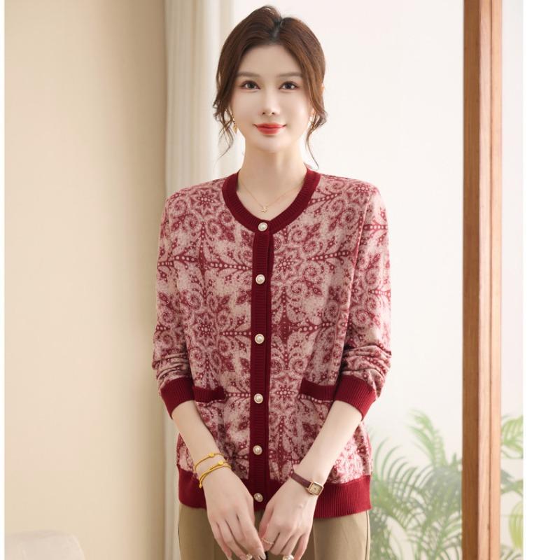 Mom autumn bottoming sweater cardigan knitted sweater jacket new round neck medium and old casual loose top