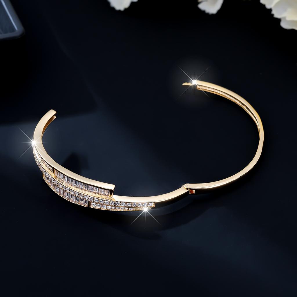 Leicht luxeriöses offenes Armband für Damen, Modisches und einfaches Zirkonarmband, Hochwertig europäisch und amerikanisch