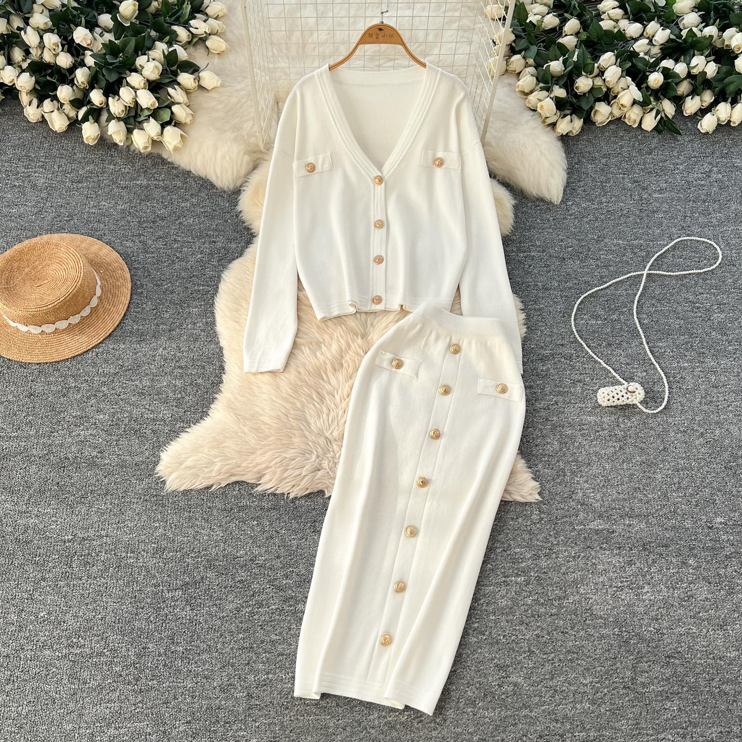 

Осенне-весенний женский вязаный свитер из двух предметов: однобортное пальто с V-образным вырезом и узкая юбка-карандаш длиной до середины икры One Size