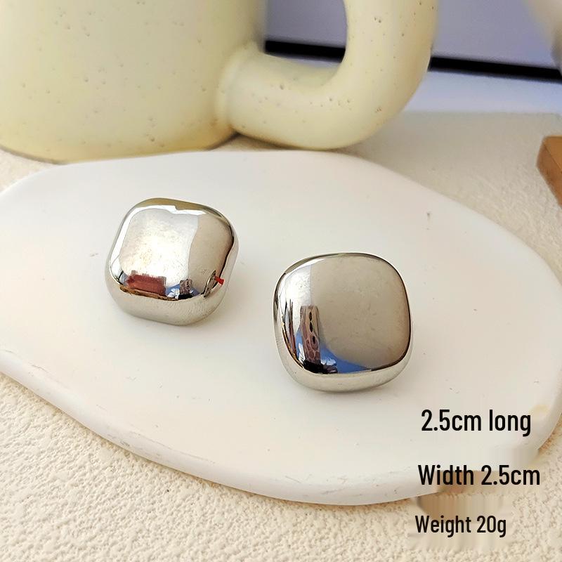 Gold Teardrop Stud Earrings: Unique High-End European and American Design