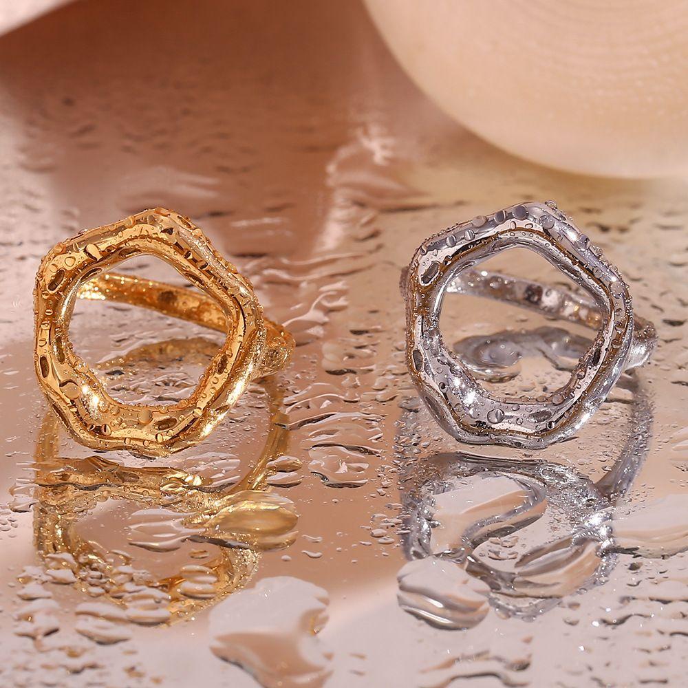 Vintage Circle Motif Stainless Steel Ring for Women Melted Texture Detail Texture Temperament Jewelry