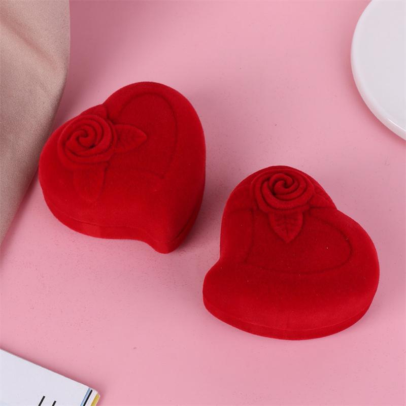1/2PCS Heart Shape Velvet Ring Box Jewelry Display Engagement Wedding Jewelry Boxes Rose Flower Design Gifts Holder For Couple
