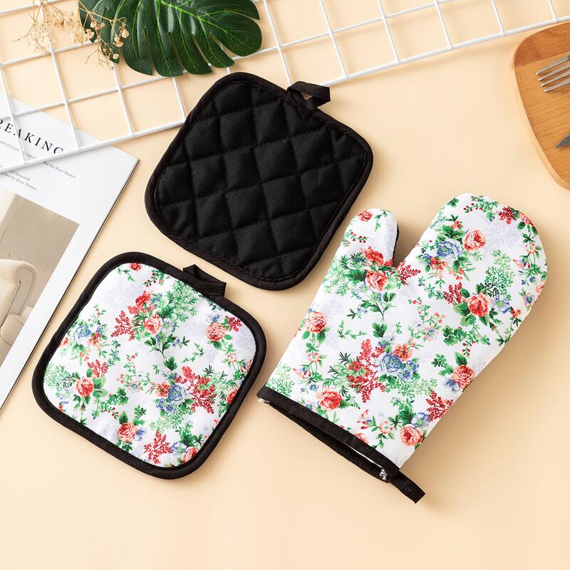 MDNG Wildflower Print Heat Resistant Kitchen Gloves (2-Pack)