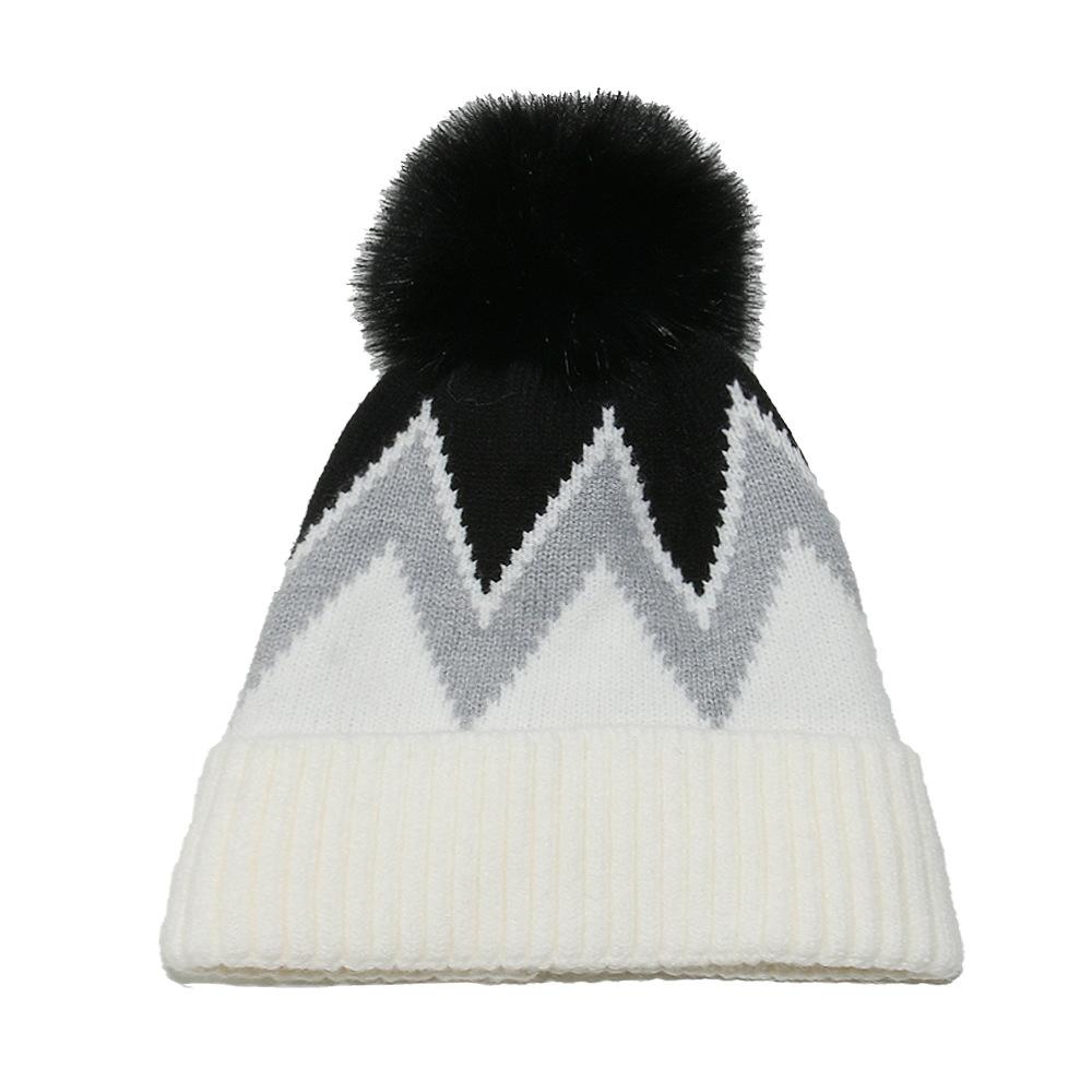 2025 autumn and winter wool knitted hat women's hairball pullover hat geometric wavy striped fleece warm hat women