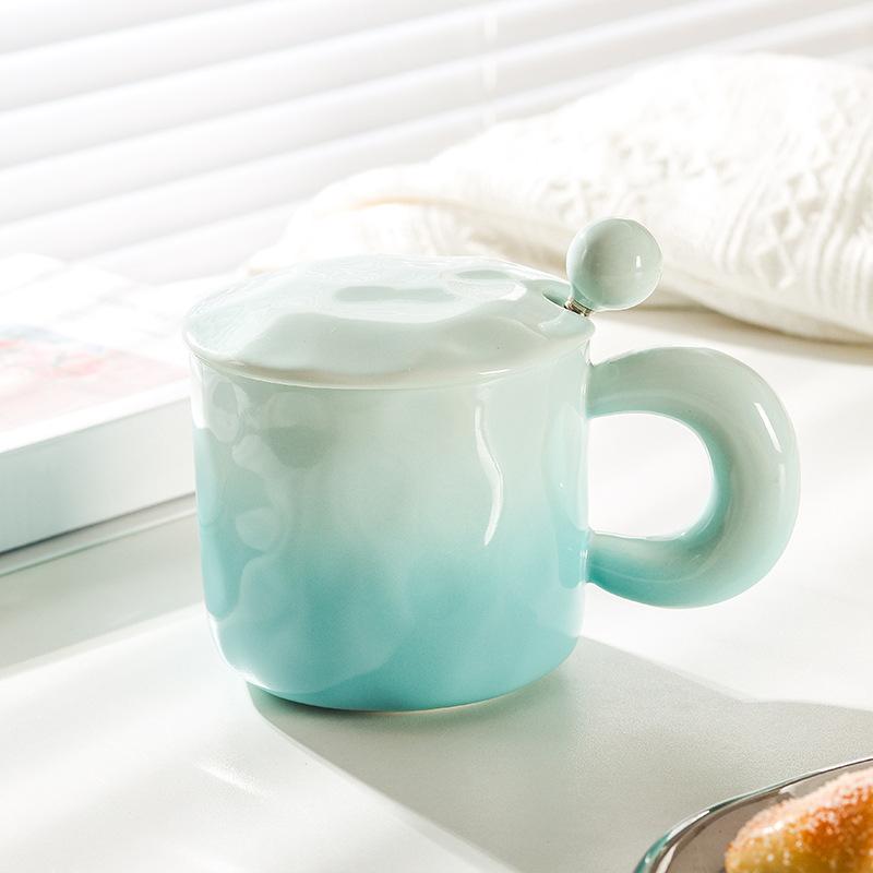 High Value Gradient Ceramic Cup Niche Design Sense Mug with Lid Spoon for Girls Coffee Cup Couple Drinking Water Cup