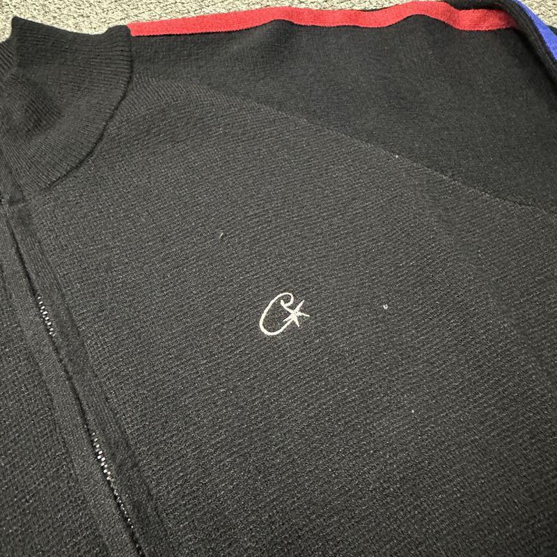 Cardigã com Zíper Alcatraz de Lã Corteiz: Jaqueta de Rua Retrô Americana Tendência