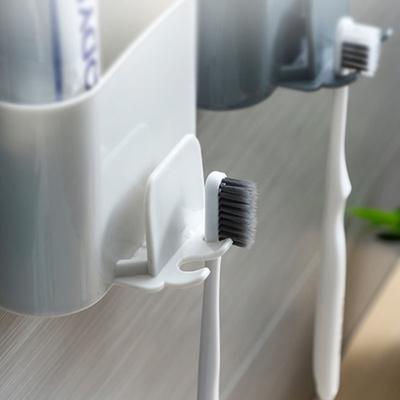 Non-marking, Non-perforated Wall-mounted Razor Toothpaste And Mouthwash Cup Holder Bathroom Cosmetic Shelf
