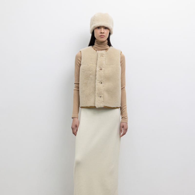 

Двусторонняя шапка из овчины LE17SEPTEMBRE [ВЕРБЛЮЖИЙ] Camel