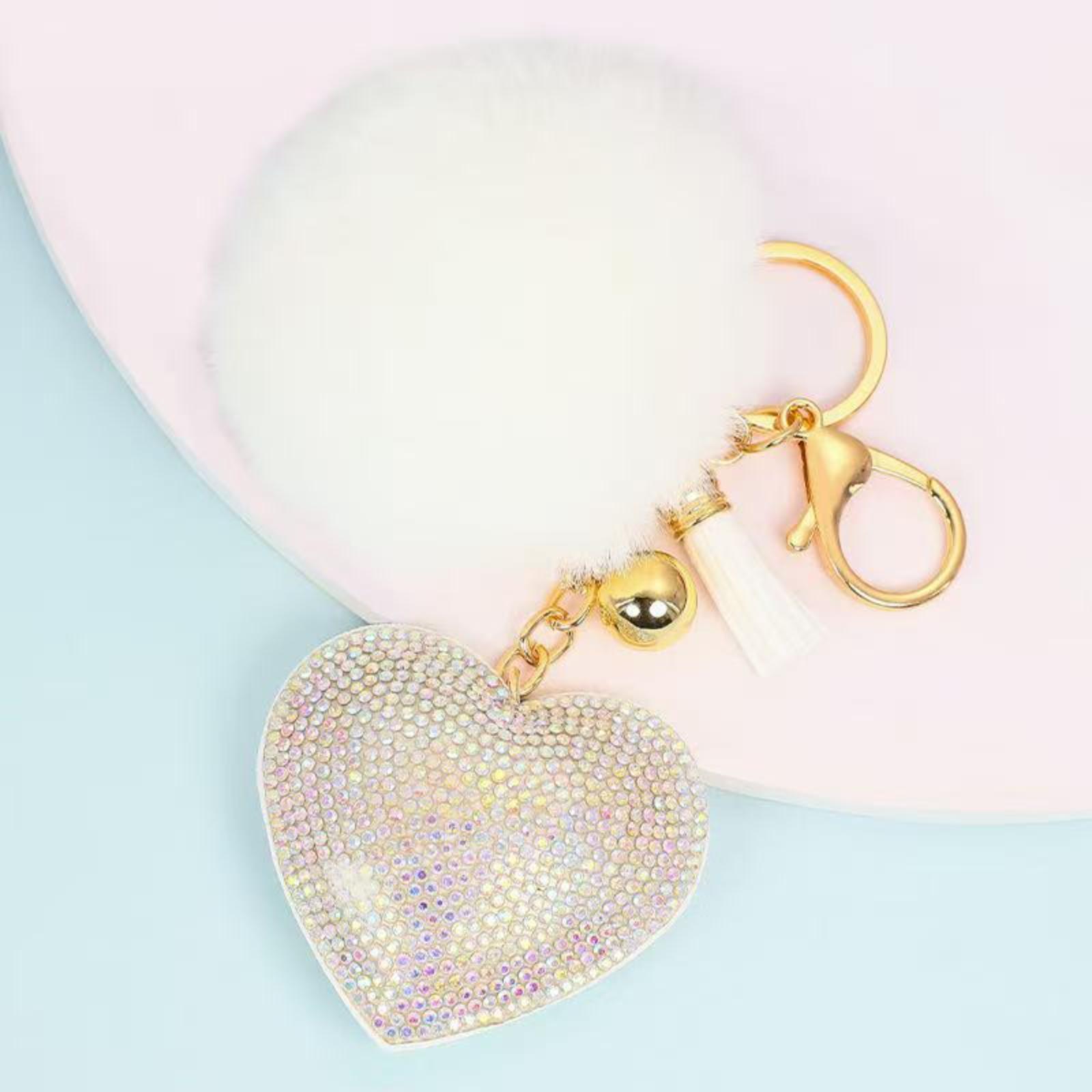 

Heart-shaped Pom-pom Keychain Pendant, A Creative And Cute Charm That Can Be Hung Bags And Mobile Phones. One Size білий