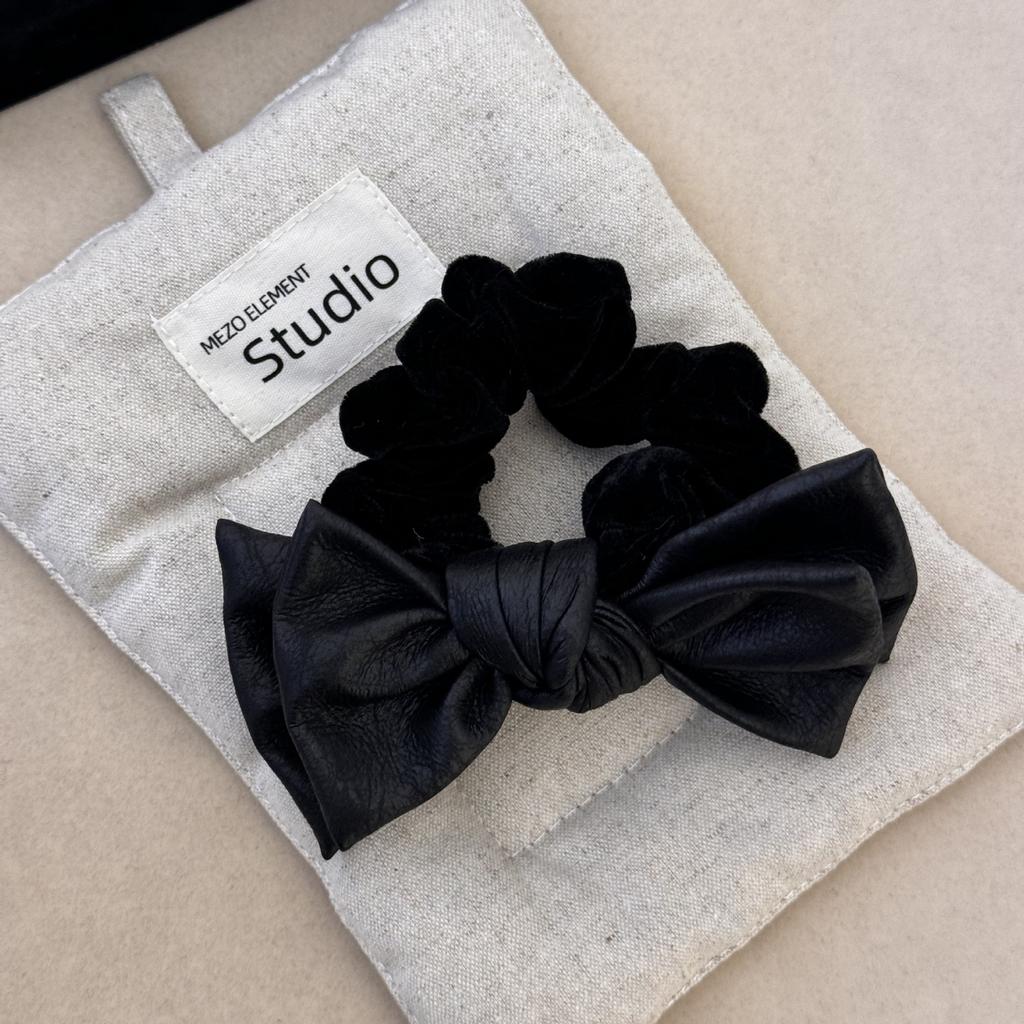 Double-layer Bow Hair Tie, High-end Style, Large Intestine Hair Band, Leather Cover, Leather Band, Women's Bun Hair Accessory