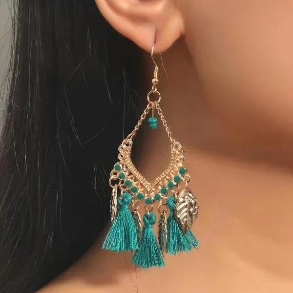 

Этнические серьги-подвески с кисточками в форме веера для женщин, богемные серьги-капли золотого цвета с листьями из шелковой ткани, женские украшения для вечеринок