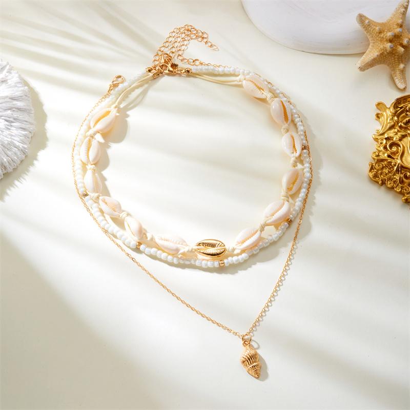 Layered Cowrie Shell Necklace for Women Boho White Beaded Choker Golden-Tone Conch Pendant Summer Beach Vacation Jewelry