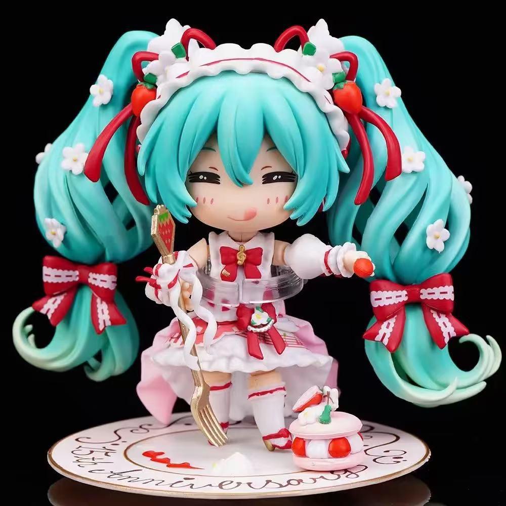 Hatsune Q Posket Magical Mirai Movable Face-Changing Hand-Painted Clay Figure 1940# Boxed Ornament