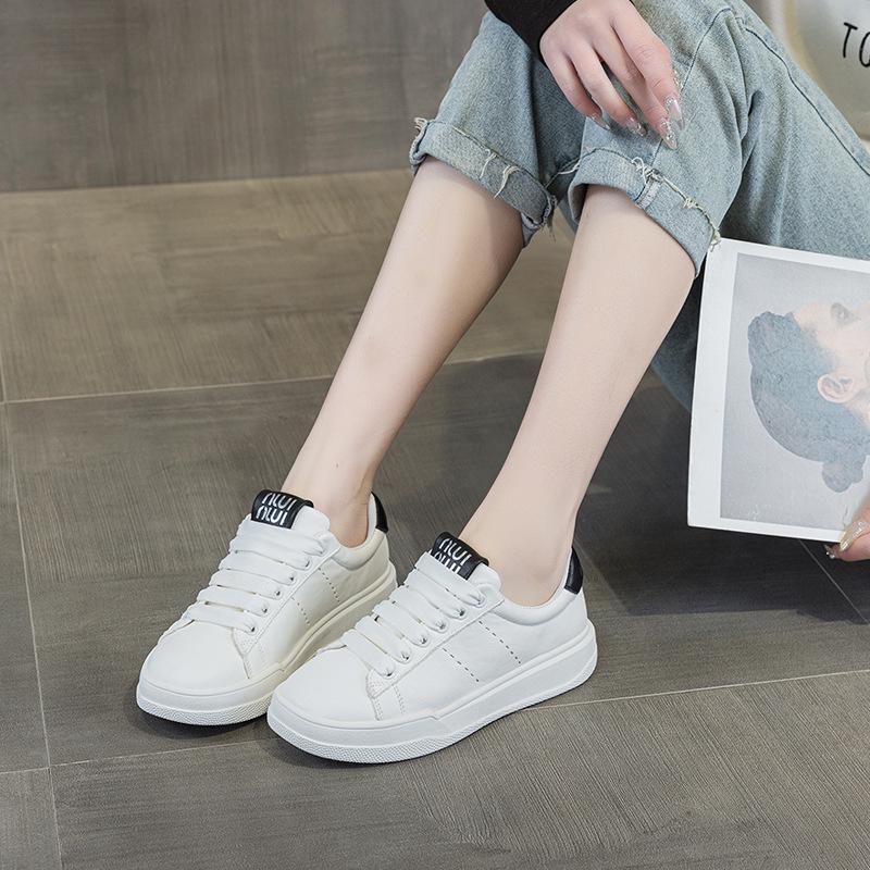 Women's Classic Genuine Leather White Sneakers - Retro Style, Thick Sole, Versatile Casual Skate Shoes