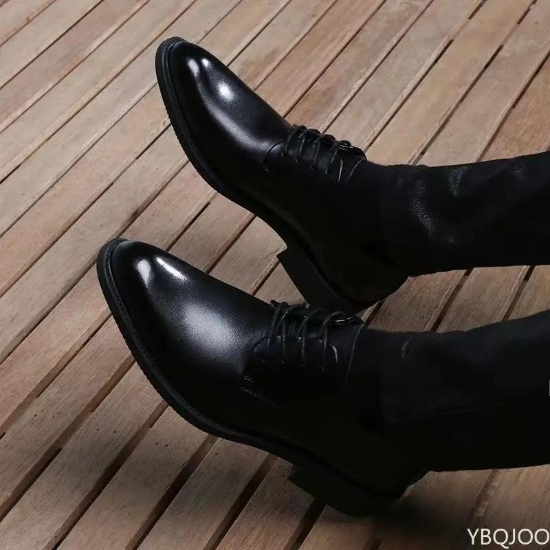 Oddychające zasznurowane buty ślubne pana młodego męskie skórzane buty brytyjska sukienka biznesowa Pointe Toe wysokość zwiększająca wkładka antypoślizgowa męska