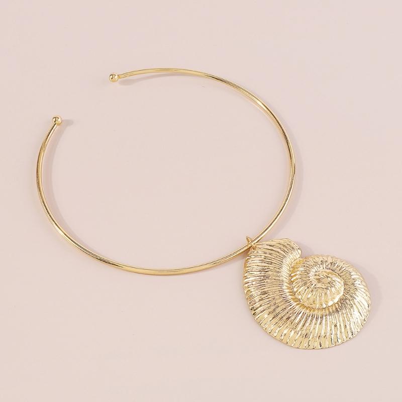 Y2K Beach Collar For Women Teens Beach Vacation Seashells Necklace Decoration