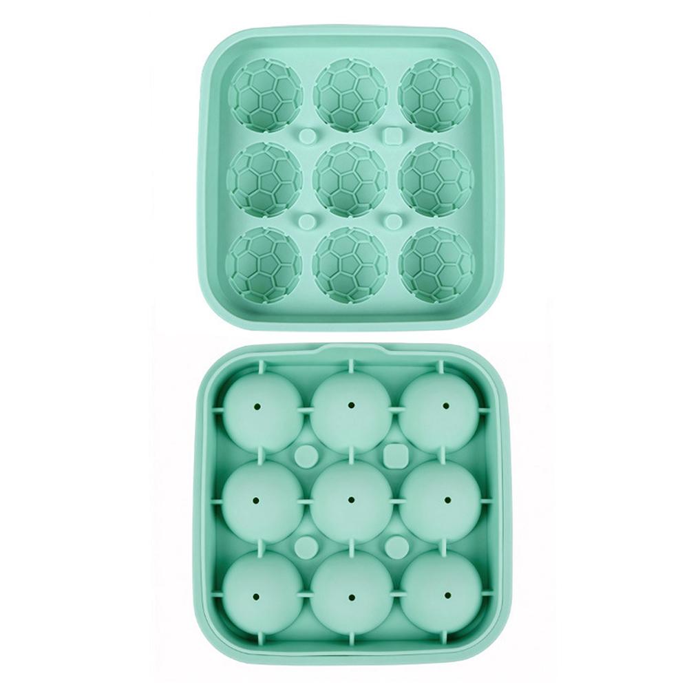 

3D Football Shape Silicone Ice Cube Mold,9 Grid Reusable Ice Ball Maker with Lid for Whiskey Cocktail Drinks,Camping ice cube зелений