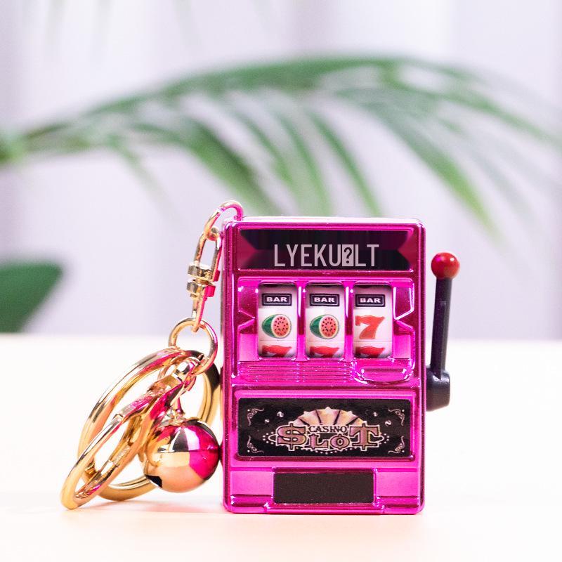 Creatieve Capybara Fruit Loterij Sleutelhanger Speelgoed: Mini Sieraden Model Spel