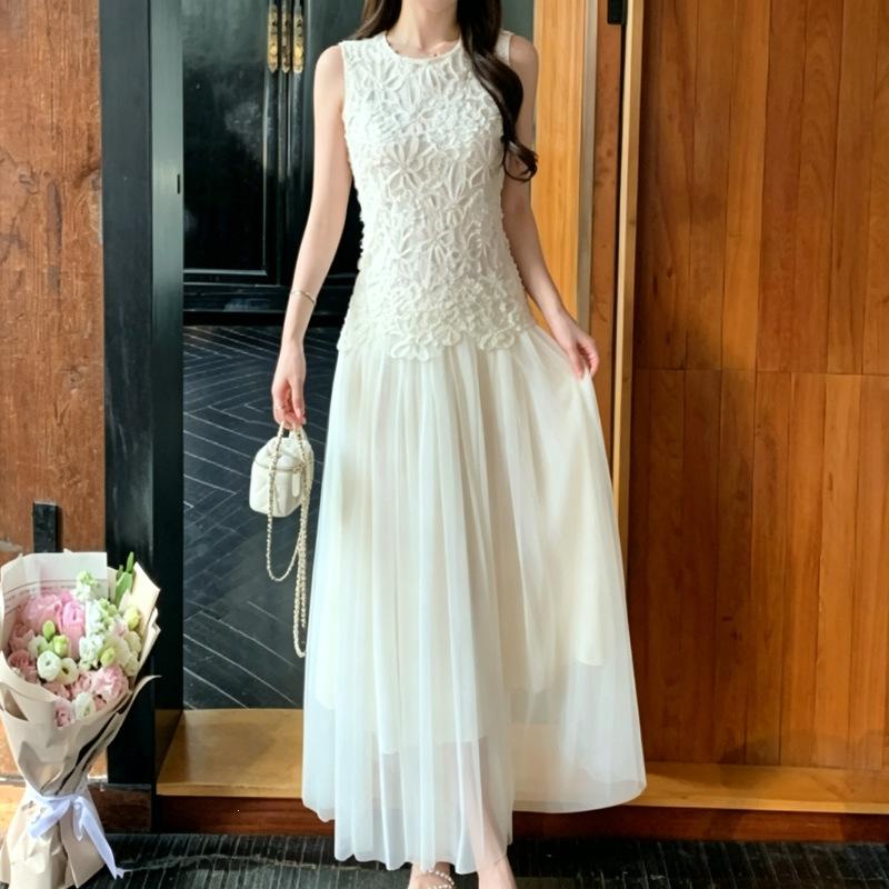 French Sweet Sleeveless Vest Dress Women's Summer Gentle Wind Lace Splicing Waist Mesh Fairy Long Skirt