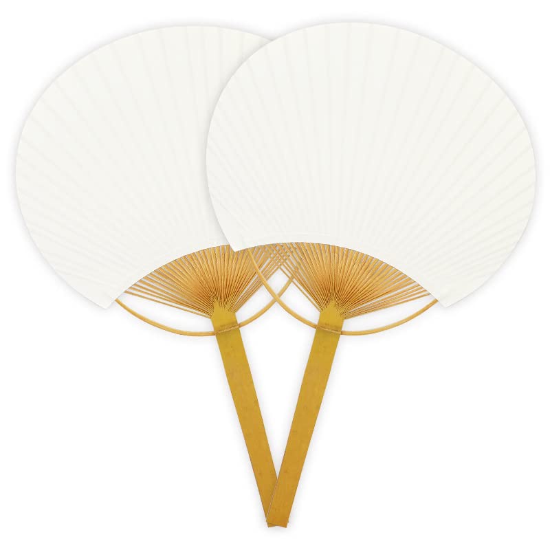 

Два простых белых бамбуковых веера размером 365 мм в длину и 230 мм в ширину производства Marugame Uchiwa, сделанные в Японии, (включая ручки)