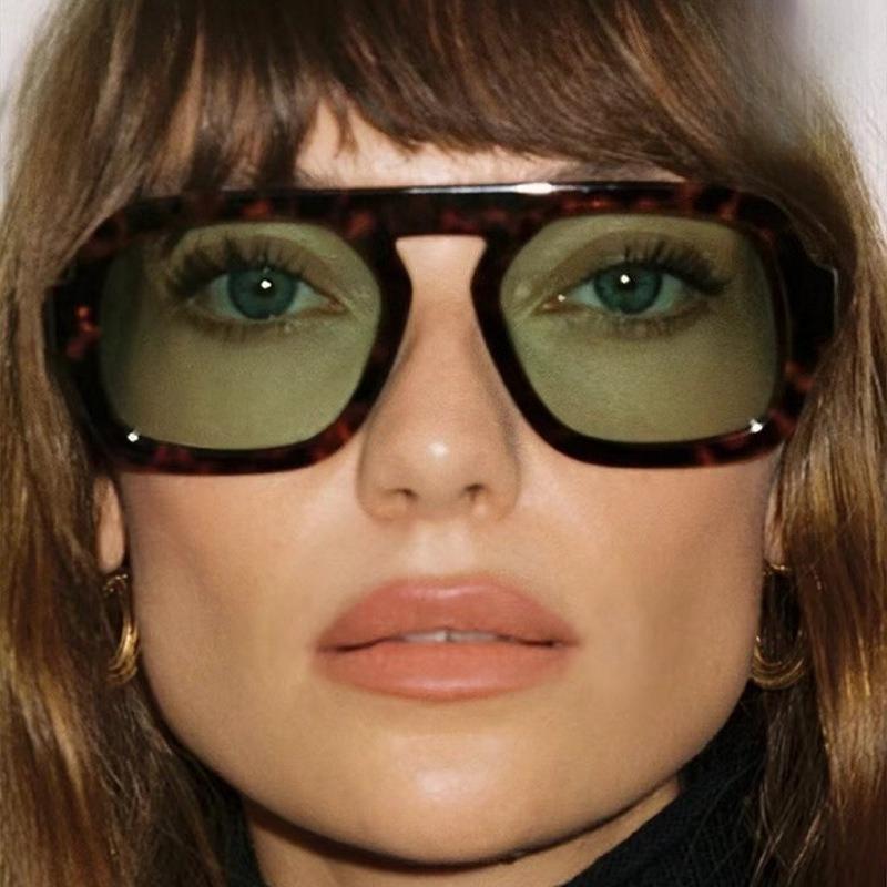 Retro Square Sunglasses Women Fashion Gradient Shades Men Punk Sunglasses Trending Outdoor Casual Sun Glasses Uv400