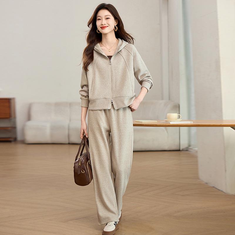 2025 Spring/Autumn Women's Petite Hooded Knit Tracksuit: Sweatshirt & Wide-Leg Pants Set