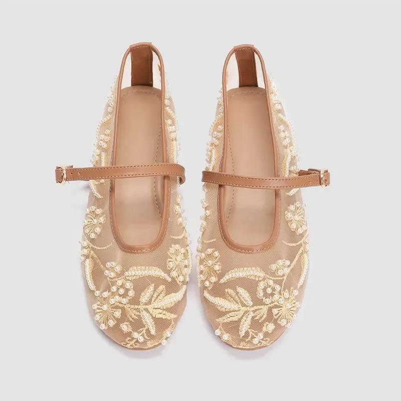 Fashion Summer White Pearl Decoration Mesh Embroidery Ballet Flats Women Elegant String Bead Flat Sandals Light Mary Jane Designer Shoes