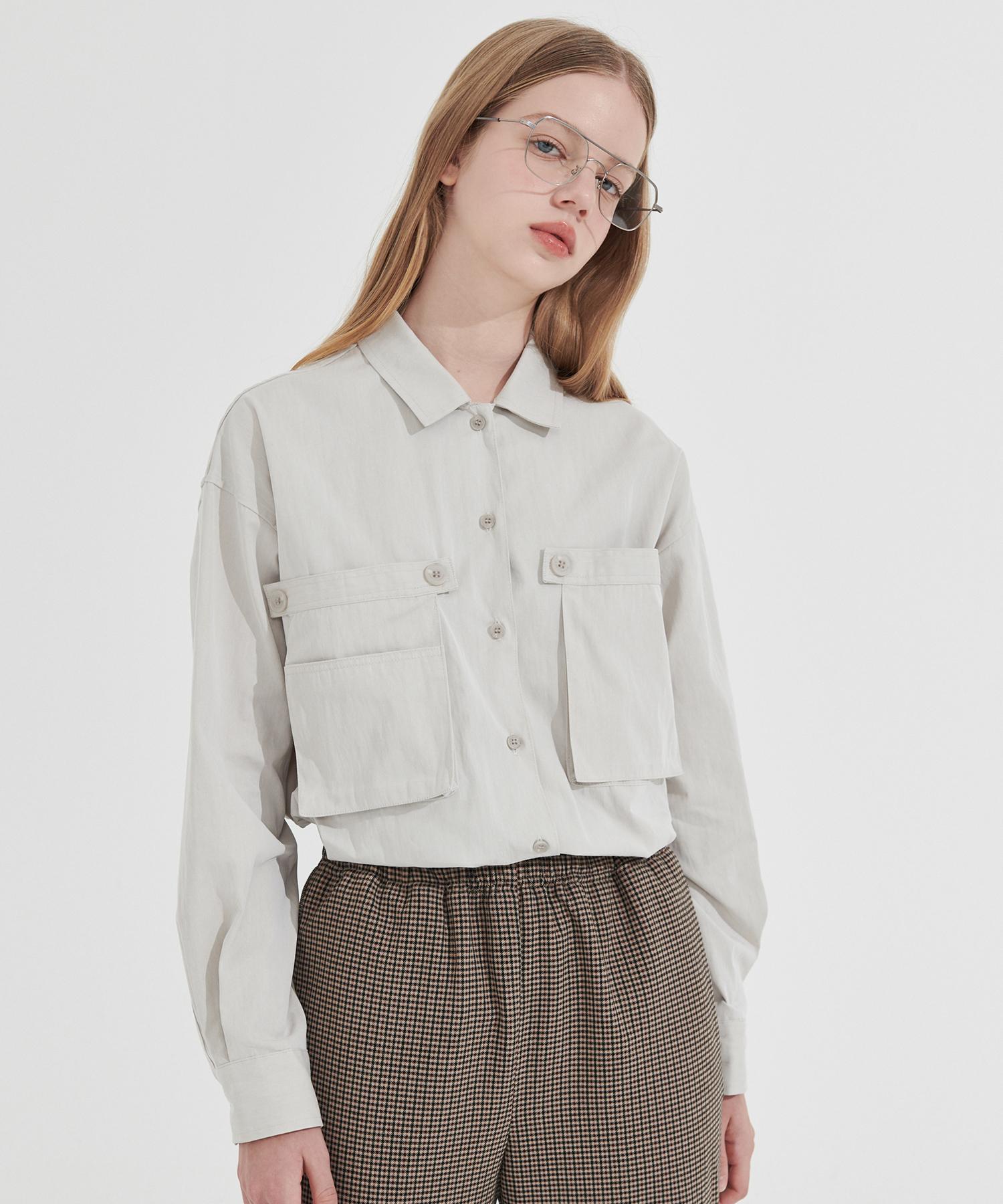 Between A And B Big Pocket Convertible Collar Shirt [Sand Grey] Sand Gray / Free Size