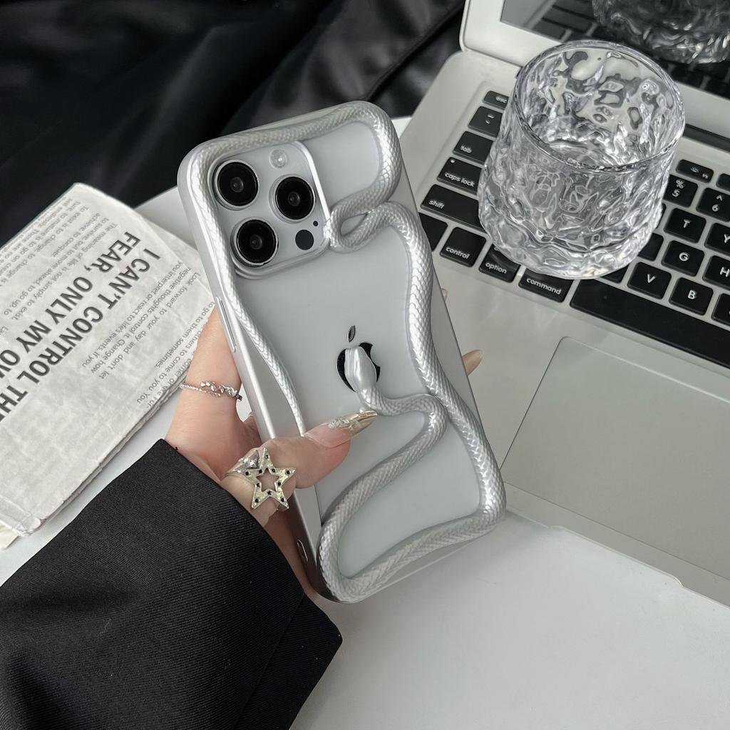 Electroplated Hollow Snake Heat Dissipation Case Compatible with iPhone 16 Pro Max Apple 17 Phone Case 15/14 Protective Cover