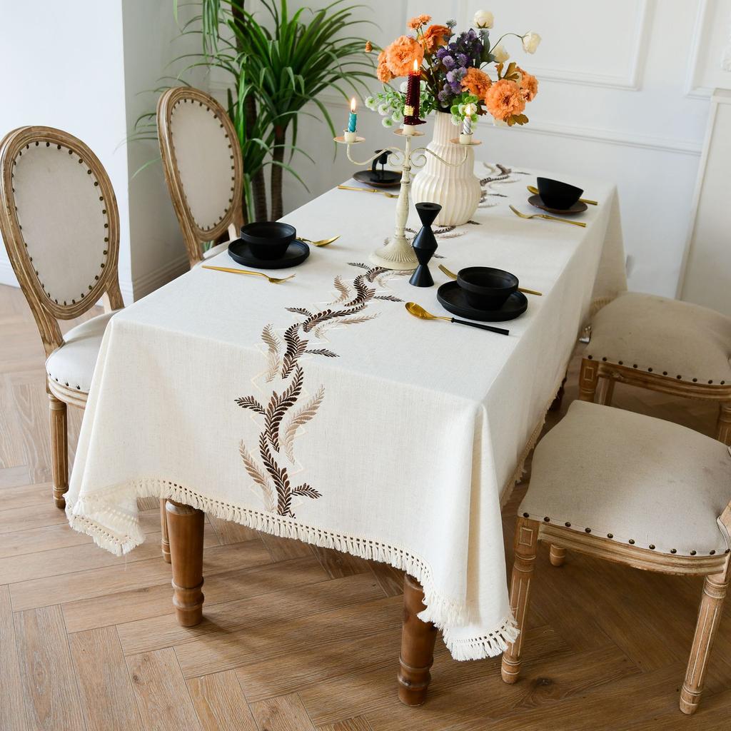 Court Tablecloth Retro Simple Thickened Three-Dimensional Embroidered Dining Table Cloth Table Mat Cover Cloth Cover Towel