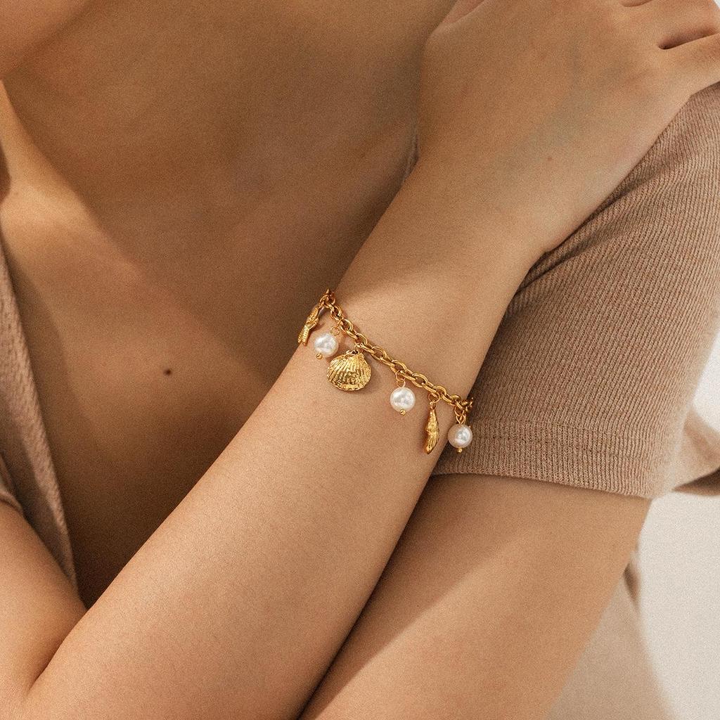 18k Gold Starfish Seashell Pearl Bracelet - Women's Versatile Seaside Vacation Accessory