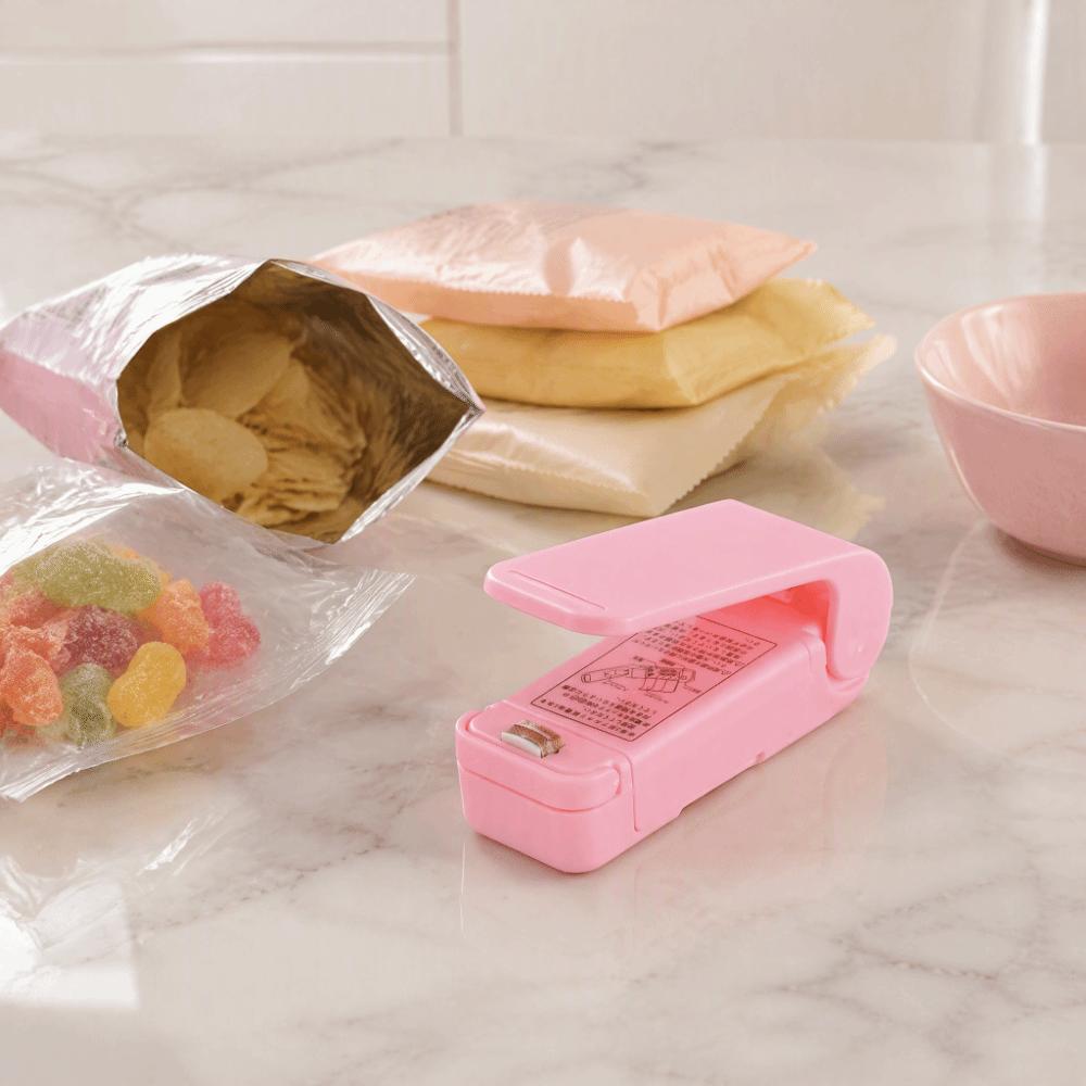 White Handheld Heat Sealer ABS Portable Sealing Machine Mini Vacuum Bag Sealer  Outdoors Use