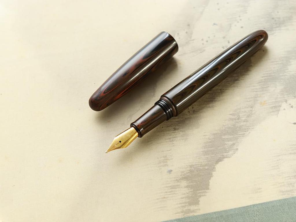 WANCHER DREAM PEN Makoto Ebonite Marble Brown Cigar Shape Fountain Pen Mountain Stream Stainless Steel Gold (KEIRYU Nib, Plated)