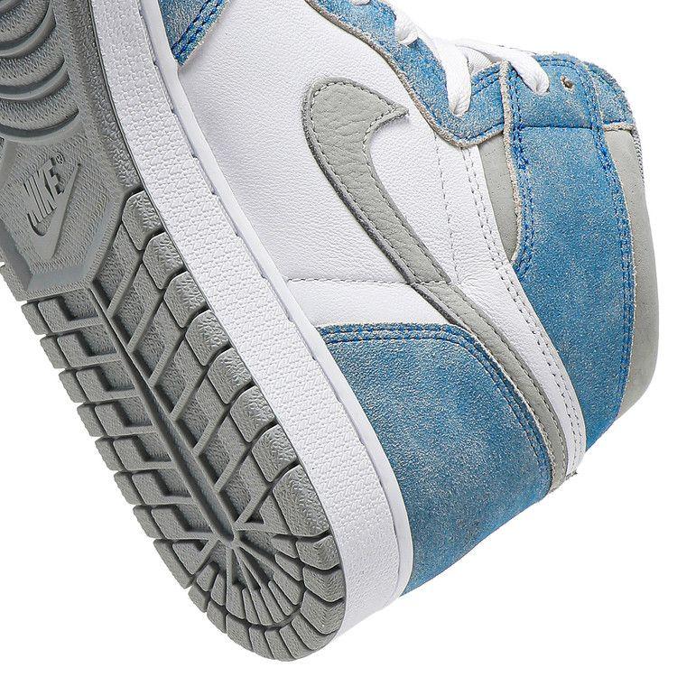 Men's Sneakers Nike Jordan 1 Retro High OG Hyper Royal Hyper Royal/Light Smoke Grey-White