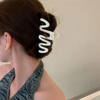 2023 Colorful Jelly Wave Hair Claw Hairpin Women Girls Fashion Design Korean Sweet Simple Irregular Hair Clip Headwear Wholesale