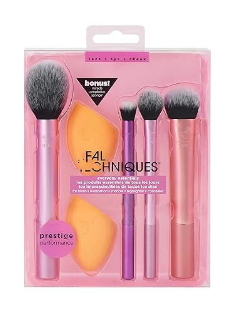 Set Complet de Pensule de Machiaj Seria RT: Pensule pentru Fard de Obraji, Pensule de Estompare, Pensule pentru Fard de Ochi și Burete de Machiaj