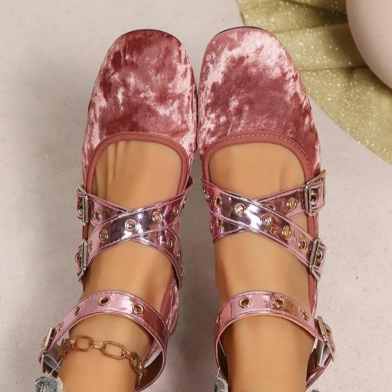Fashion Spring Round Toe Ladies Flats with Lolita Shoes Retro New Female Buckle Strap Footwear Ballet Flats Fashion Women Dance Shoes