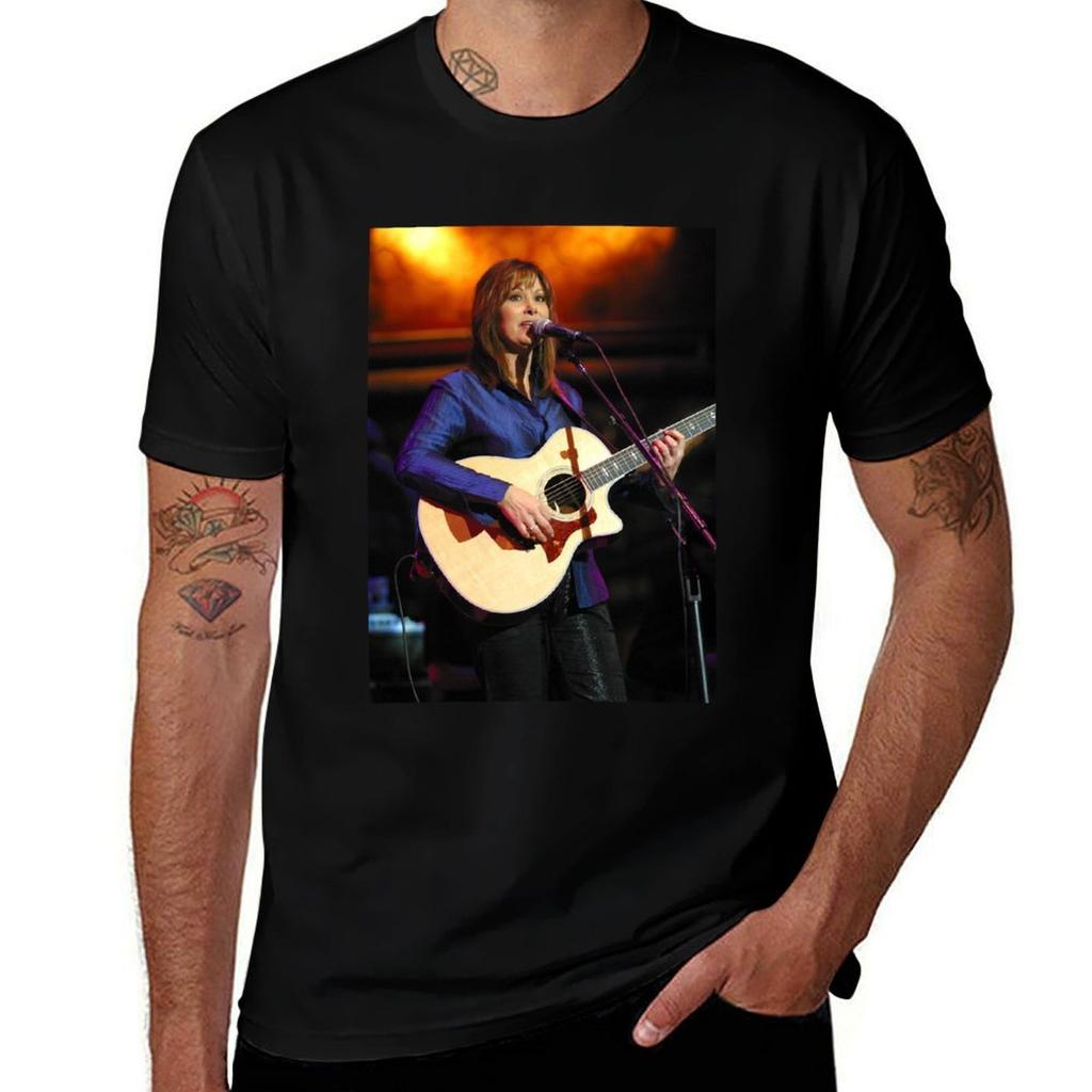 Suzy Boggus - Photograph T-Shirt Simple Line Art Print Tee