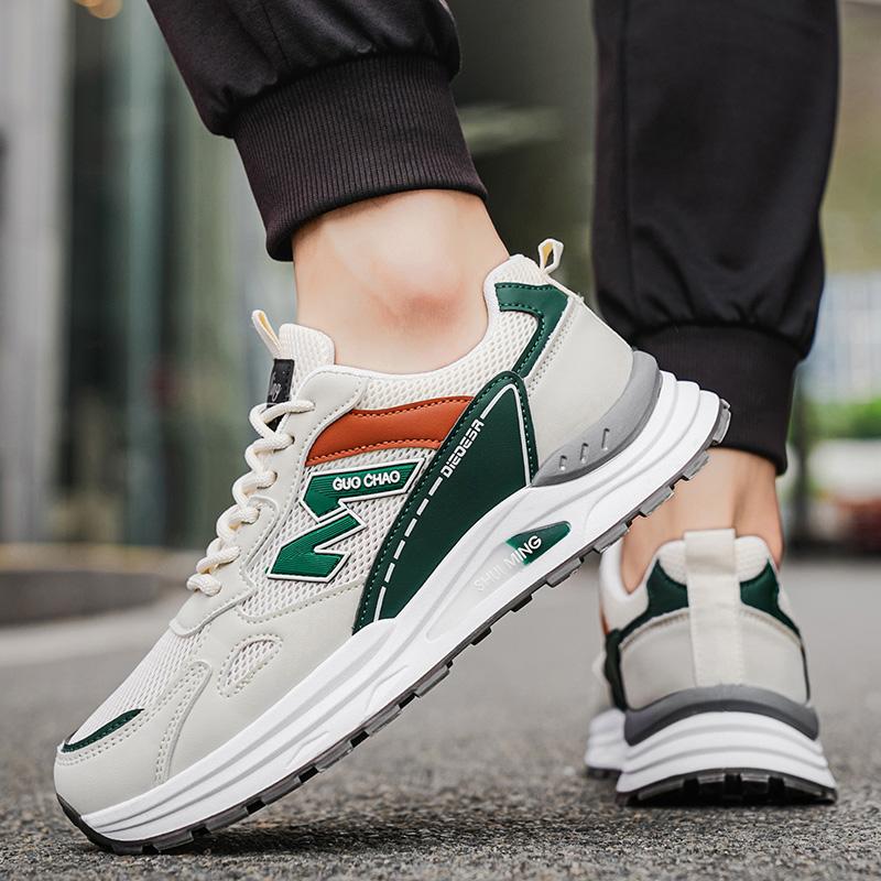 New Fashion Men 's Four Seasons Comfortable Thick Sole Shoes Students BoysTrending Soft Sole Breathable Casual Running Sneakers