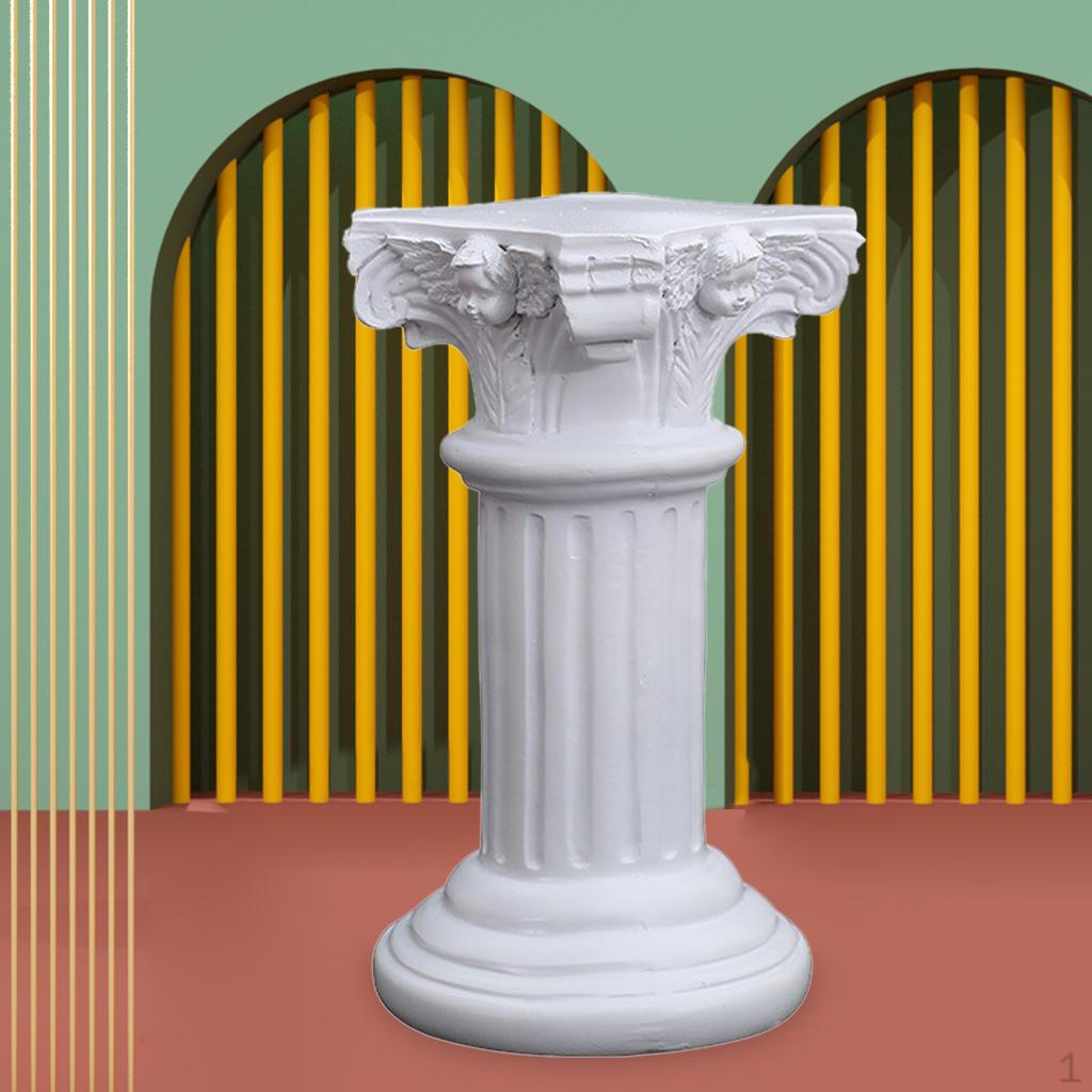 Miniatur-Kerzenhalter für römische Säulen als Heimdekoration