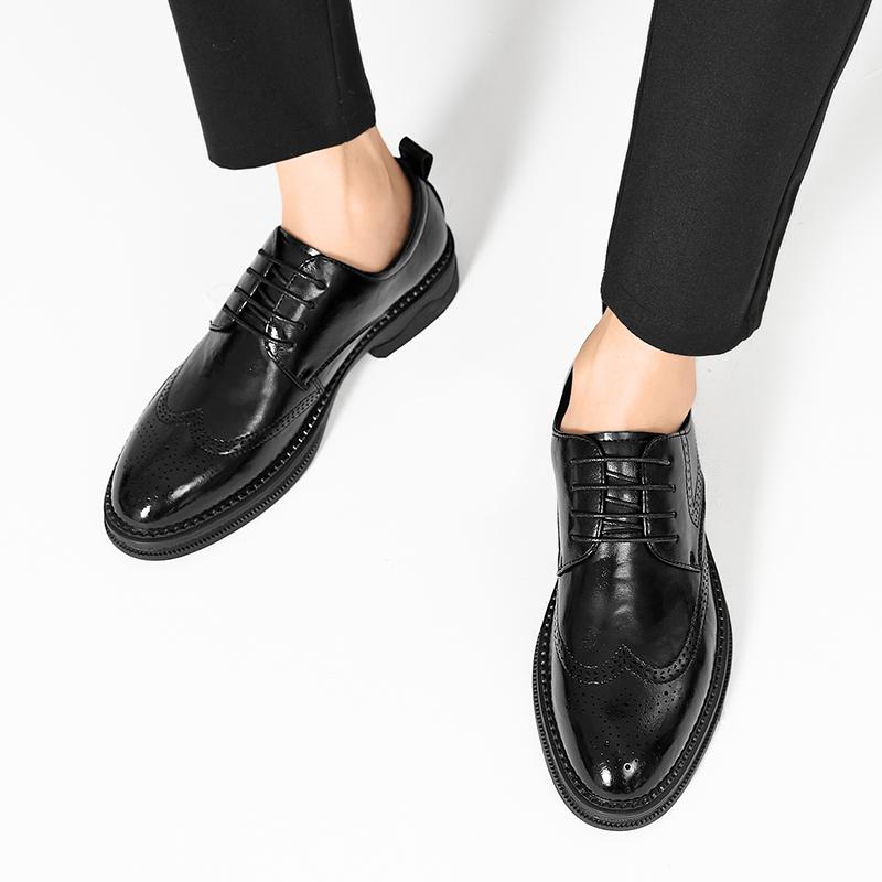 Fashion Autumn Men's Classic Black Lace Up Business Leather Shoes Fashionable and Comfortable Blok Carving Formal Business Leather Shoes