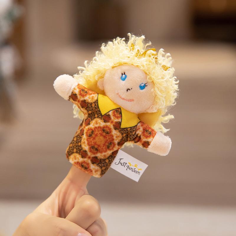 

Fairy Tale Hand Puppets: King, Queen, Prince, Princess, Witch, Elf - Perfect for Kindergarten Storytelling. See detailed size in the description