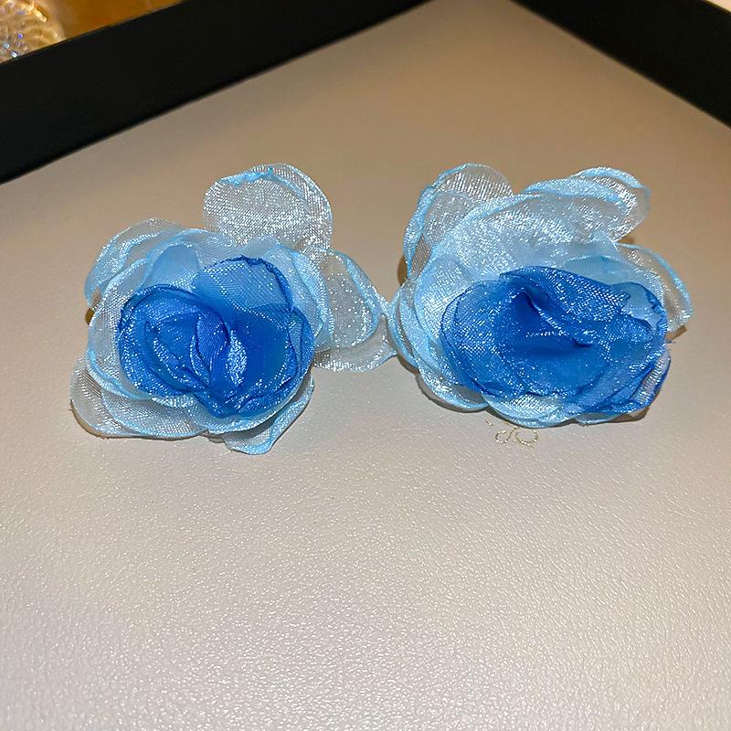 Silver Needle Heart Resin Flower Mesh Earrings: Luxurious, Sweet, Fresh, and Elegant Mori-Style Women's Jewelry
