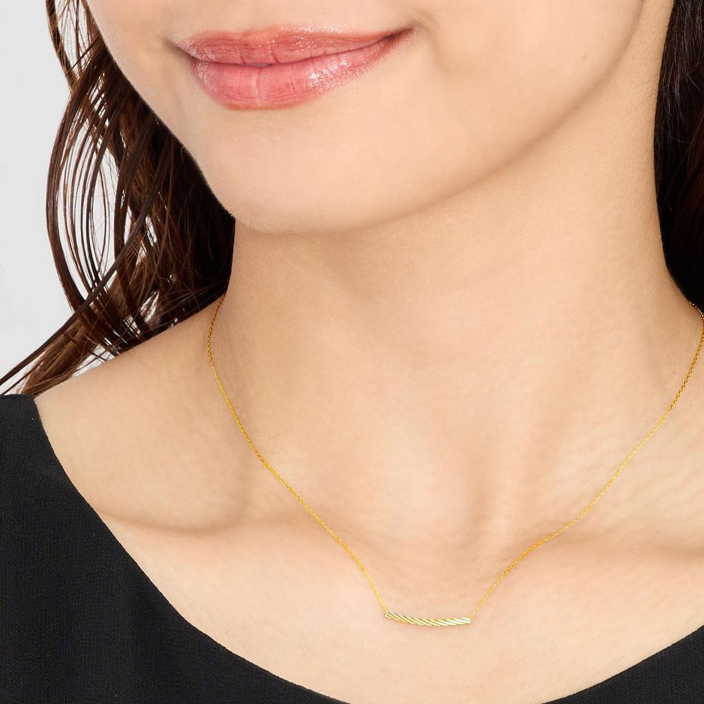 Lala Christie 18K Gold Bar Smile Design Necklace Women's (lp51-0028-yg)