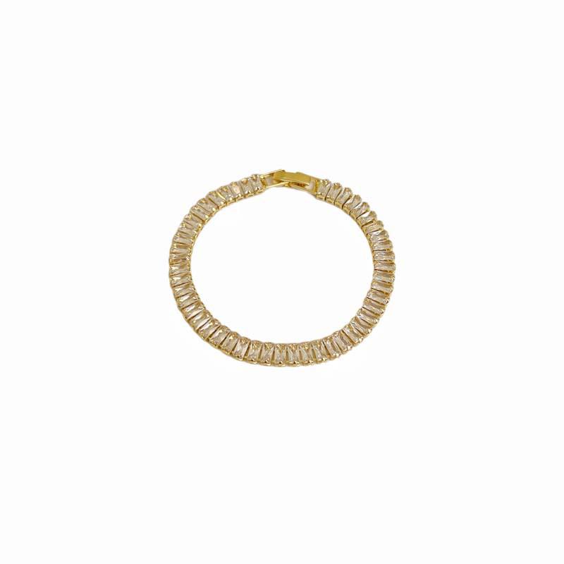 "Elegant Zircon Diamond Copper Bracelet - Luxurious European & American Cold Style Design for Women"