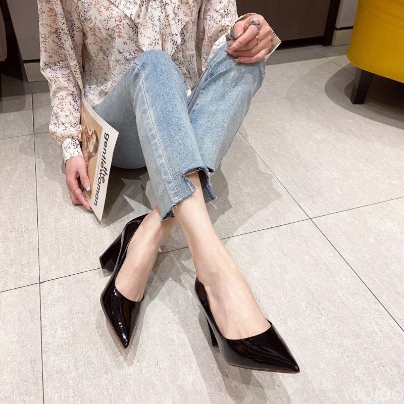 2025 Spring New Comfort Mid Heel Shoes for Women with Fine Heels Elegant Pointed Shoes Bare Color Simple Fashion High Heels